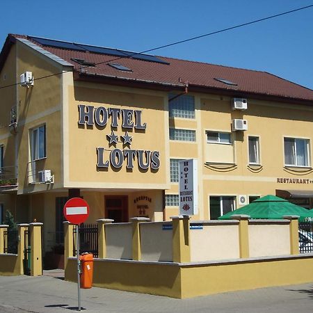 Hotel Lotus 아라드 외부 사진